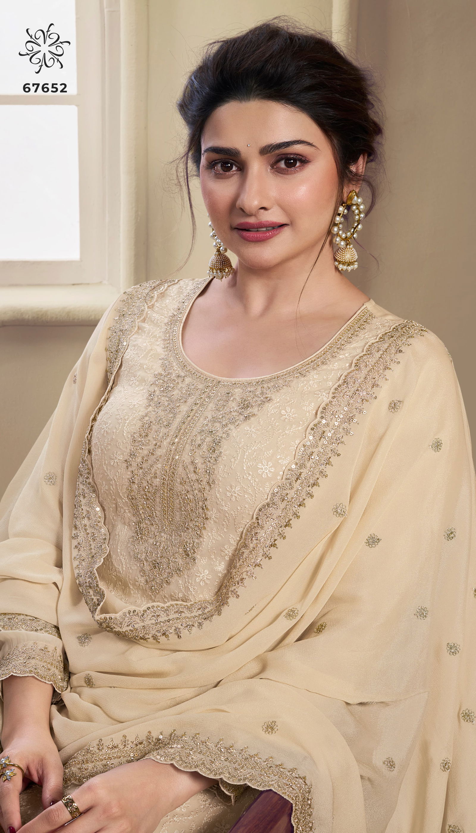 Saroj By Vinay Kuleesh Organza Designer Salwar Suits Wholesale Price In Surat
